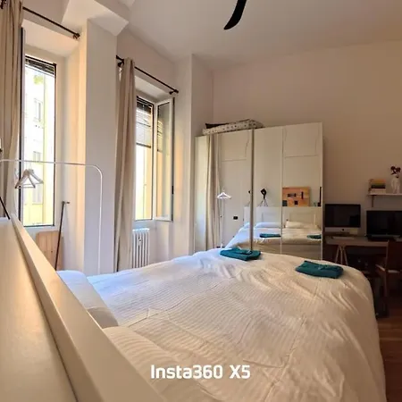 In A Historic Building, Center Appartement